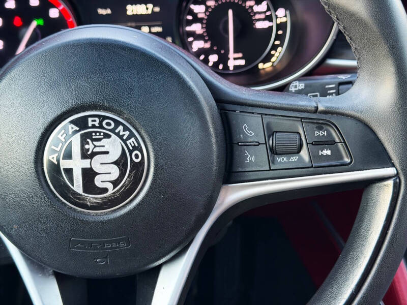 2018 Alfa Romeo Stelvio Ti