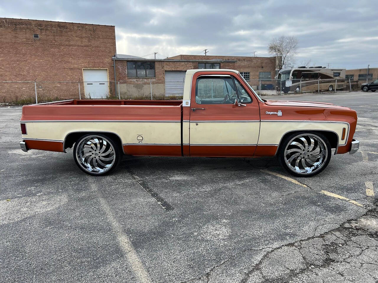 1981 Chevrolet C/K 10 Series for sale at Ideal Cars LLC in Skokie, IL