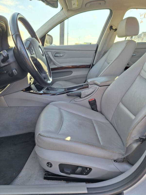 2011 BMW 3 Series 328i