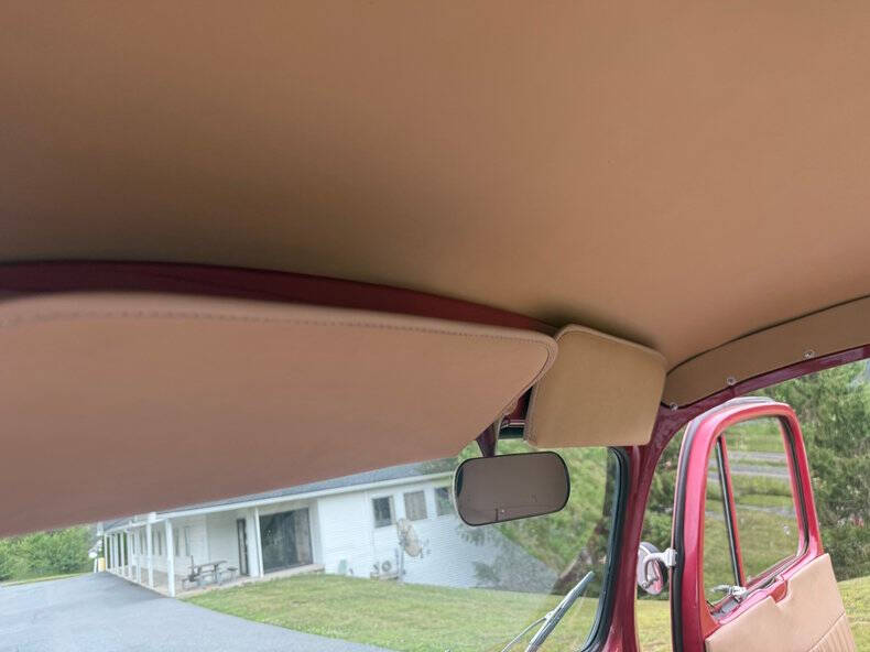 1948 Ford F-1