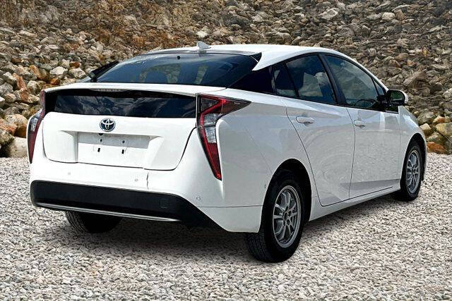 2018 Toyota Prius Three