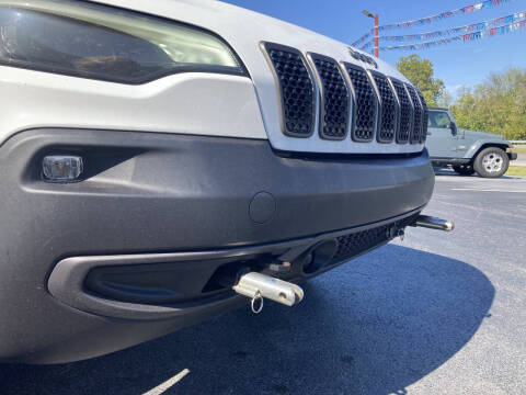 2022 Jeep Cherokee Trailhawk