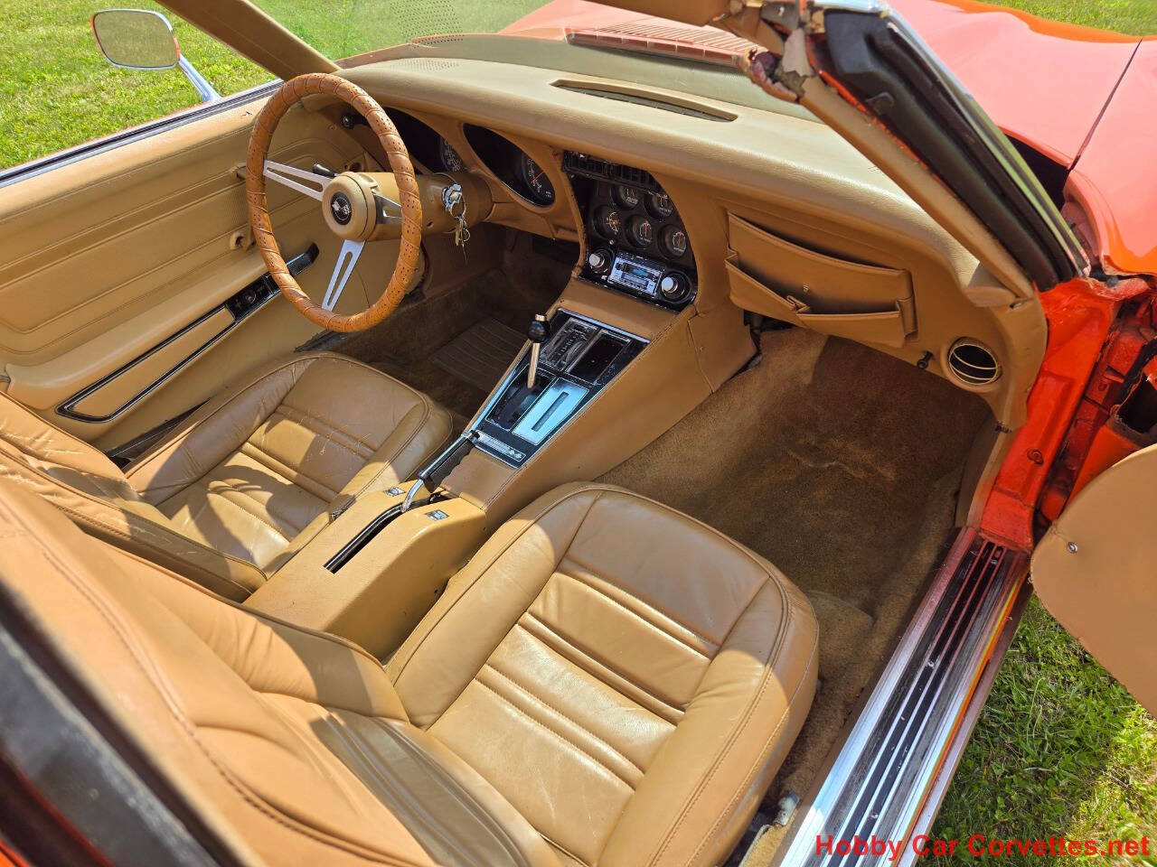 1975 Chevrolet Corvette 15