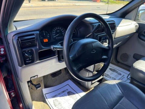 2002 Chevrolet Venture Warner Brothers