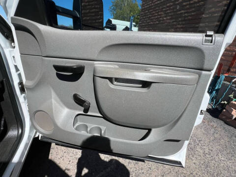 2013 Chevrolet Silverado 3500HD CC
