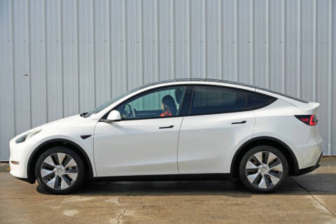 2023 Tesla Model Y Long Range