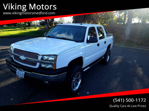 2004 Chevrolet Avalanche for sale at Viking Motors in Medford OR