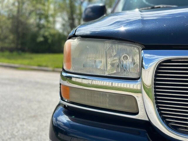 2005 GMC Yukon SLE