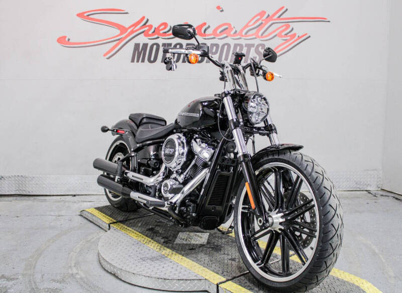 2019 Harley-Davidson Breakout