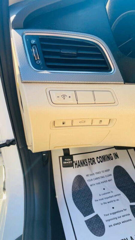 2015 Hyundai Sonata SE