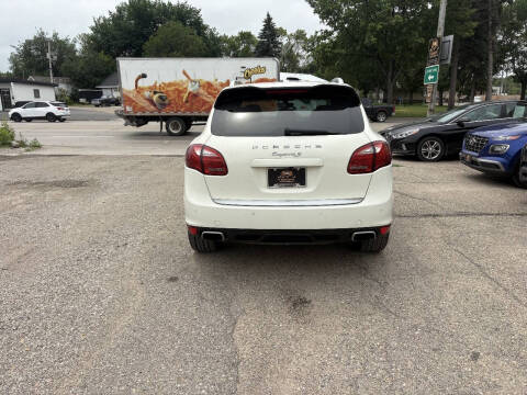 2011 Porsche Cayenne S