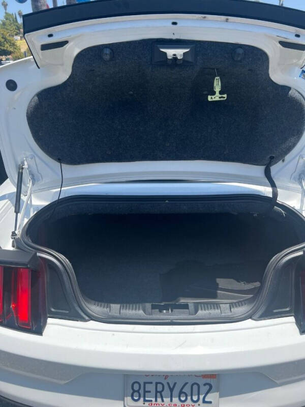 2016 Ford Mustang EcoBoost Premium