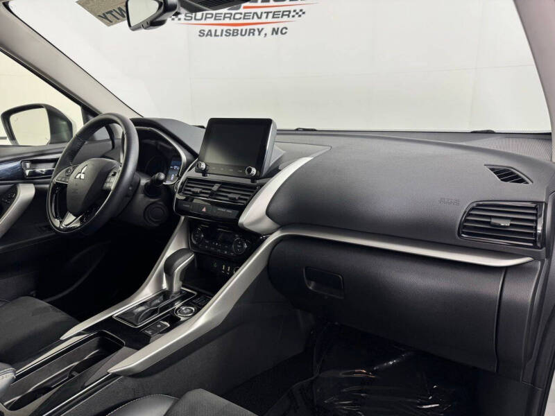 2025 Mitsubishi Eclipse Cross SE