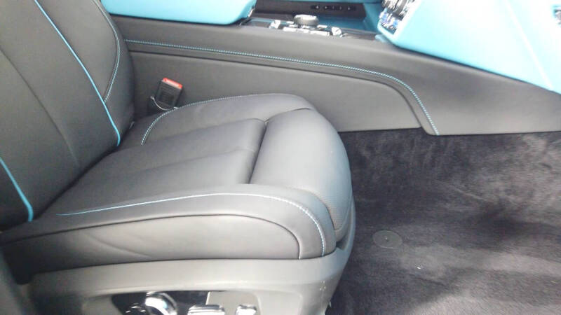 2023 Rolls-Royce Black Badge Ghost