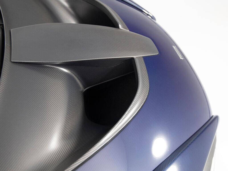 2019 McLaren Senna