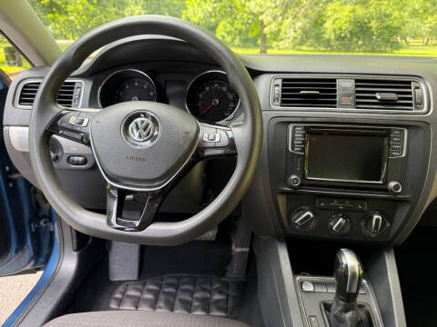 2016 Volkswagen Jetta