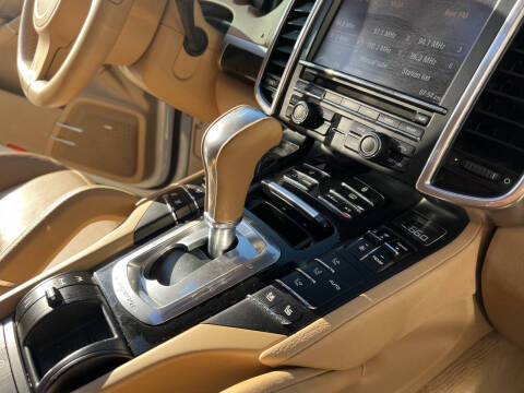 2013 Porsche Cayenne Tiptronic