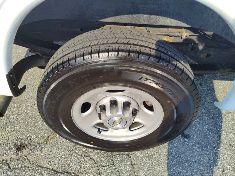 2021 Chevrolet Express 2500