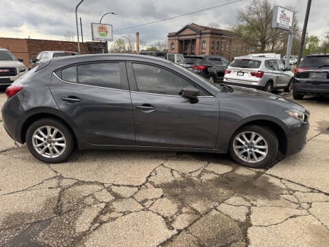 2014 Mazda MAZDA3 i Touring