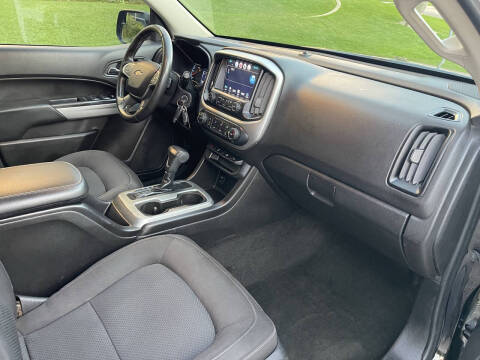 2017 Chevrolet Colorado LT