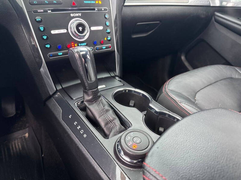 2018 Ford Explorer Sport