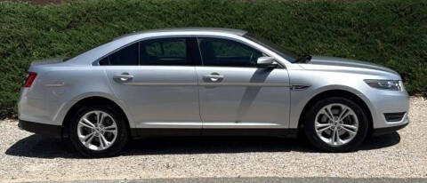 2018 Ford Taurus SEL