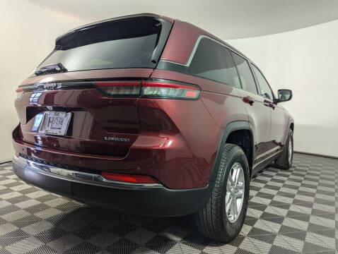 2024 Jeep Grand Cherokee Laredo