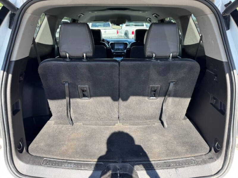 2020 GMC Acadia SLT