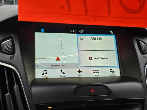 2017 Ford Focus Titanium