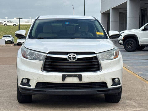 2014 Toyota Highlander LE Plus