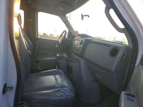 2012 Ford E-Series E-250