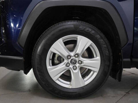 2019 Toyota RAV4 Hybrid XLE