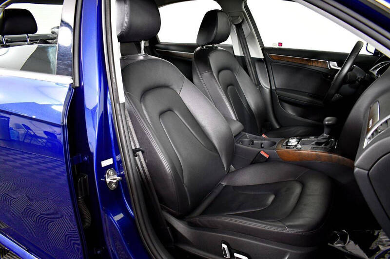 2016 Audi A4 2.0T quattro Premium Plus