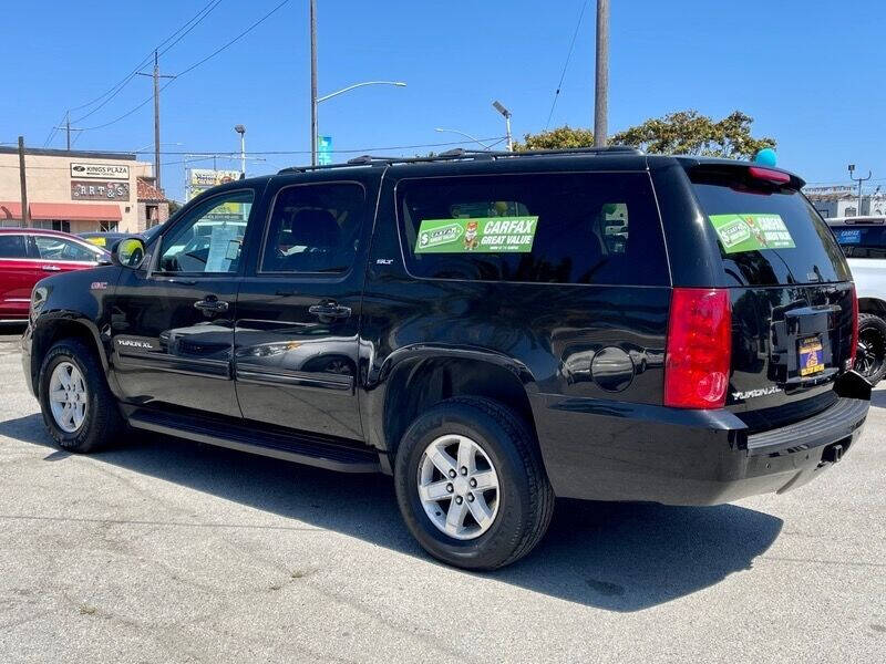 2013 GMC Yukon XL for sale at Country Motors in Salinas, CA