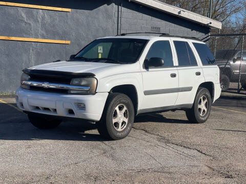 2005 Chevrolet TrailBlazer for sale at 269 Auto Sales LLC in Kalamazoo MI