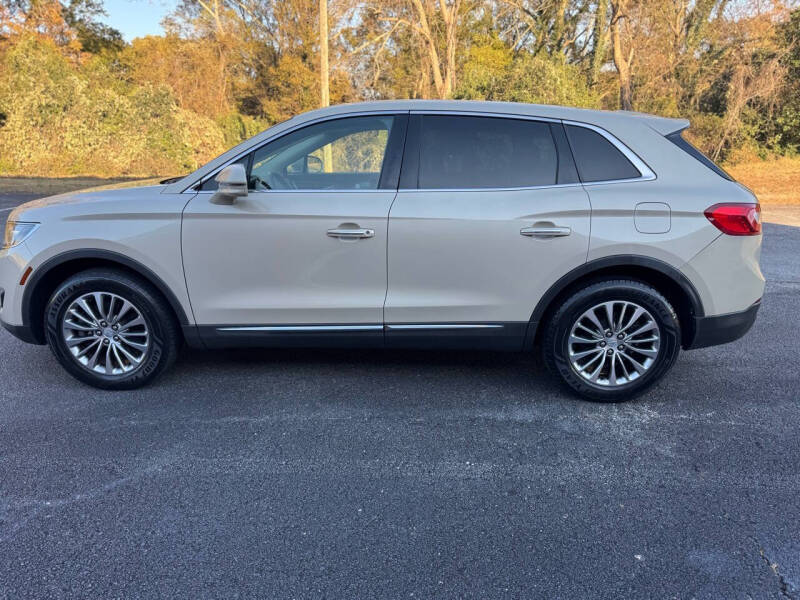 2016 Lincoln MKX Select photo 3