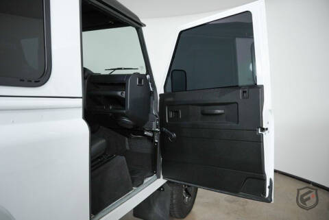 1986 Land Rover Defender