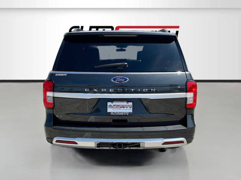 2023 Ford Expedition XLT