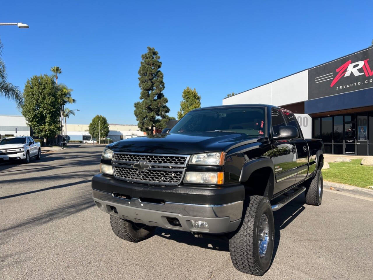 2005 Chevrolet Silverado 2500HD for sale at ZRV AUTO INC in Brea, CA