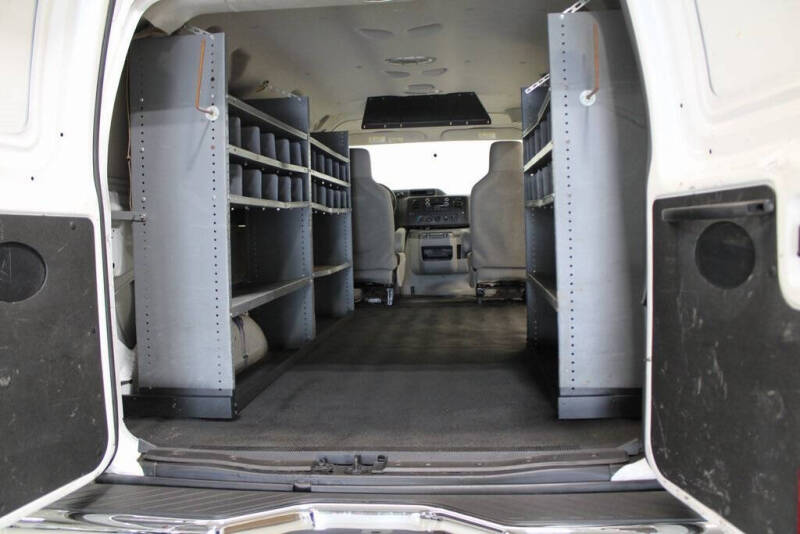 2013 Ford E-Series E-350 SD