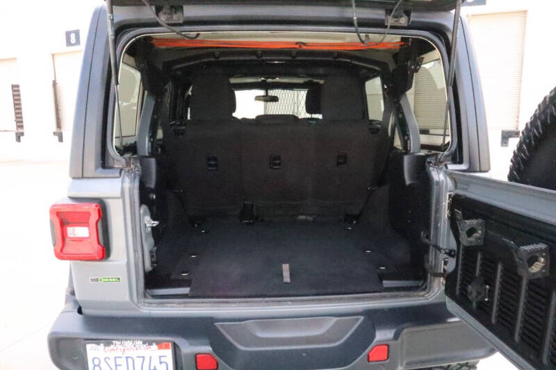 2020 Jeep Wrangler Unlimited Willys