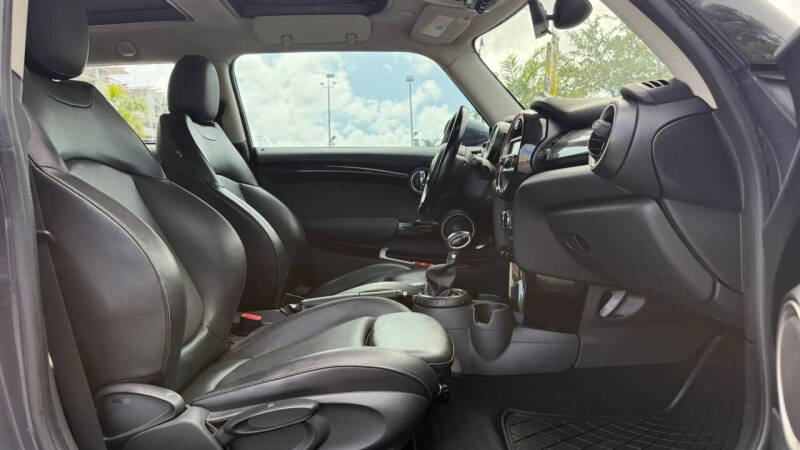 2014 MINI Hardtop Cooper S