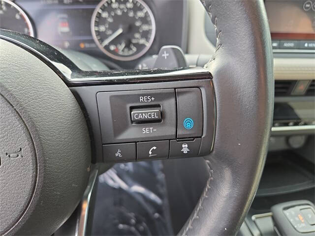 2023 Nissan Rogue SV