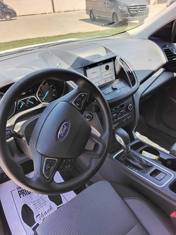 2019 Ford Escape SE