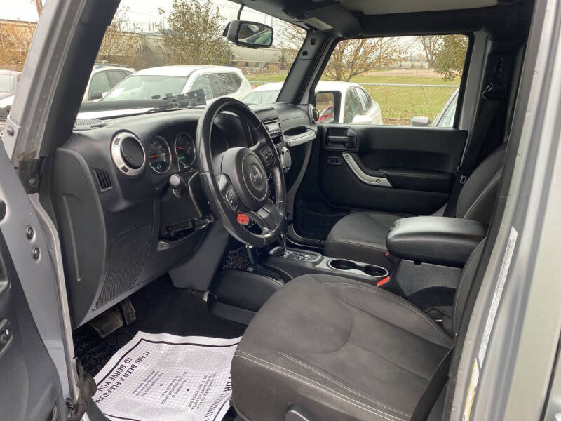 2016 Jeep Wrangler Unlimited Sahara 75th Anniversary