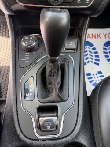 2022 Jeep Cherokee Trailhawk
