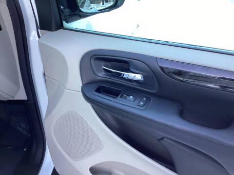 2014 Dodge Grand Caravan SE