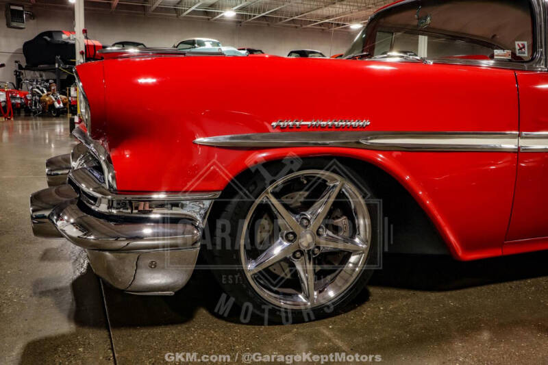 1957 Pontiac Chieftain