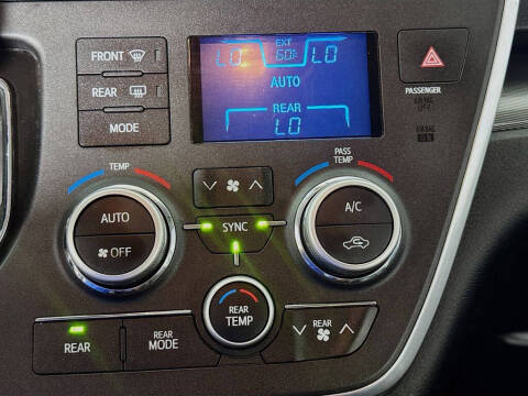2015 Toyota Sienna