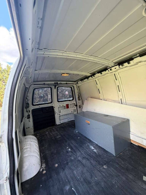 2012 Chevrolet Express 2500